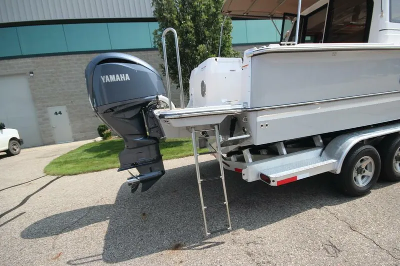 Slide: The Image of Ranger Tug R-27 Luxury Edition 2025 - 5150331