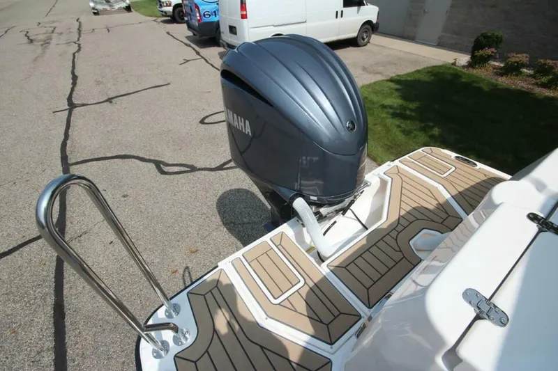 Slide: The Image of Ranger Tug R-27 Luxury Edition 2025 - 5150332