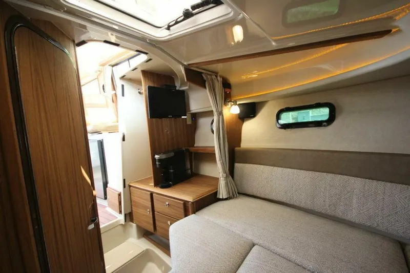 Slide: The Image of Ranger Tug R-27 Luxury Edition 2025 - 5150367