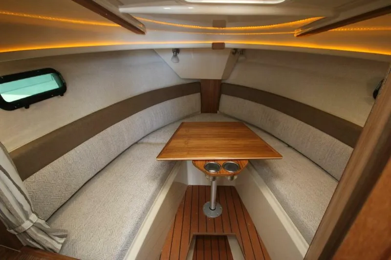 Slide: The Image of Ranger Tug R-27 Luxury Edition 2025 - 5150368