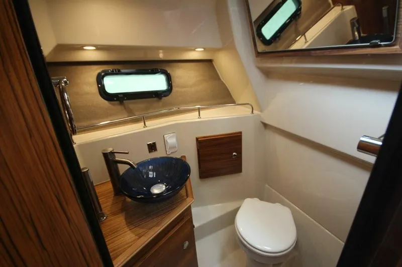 Slide: The Image of Ranger Tug R-27 Luxury Edition 2025 - 5150371