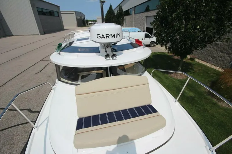 Slide: The Image of Ranger Tug R-27 Luxury Edition 2025 - 5150338