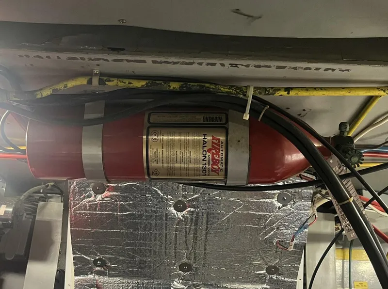 Slide: The Image of Symbol 44 Sun Deck MK II 1987 - 5150822