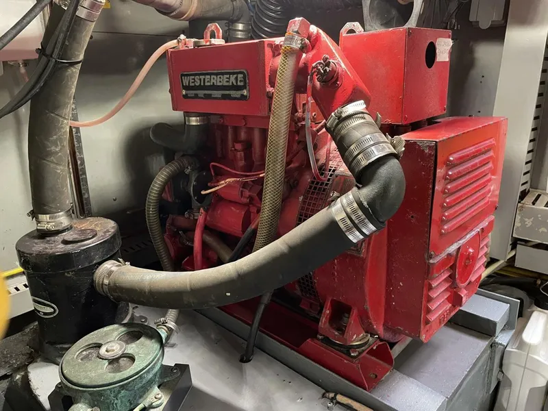 Slide: The Image of Symbol 44 Sun Deck MK II 1987 - 5150829