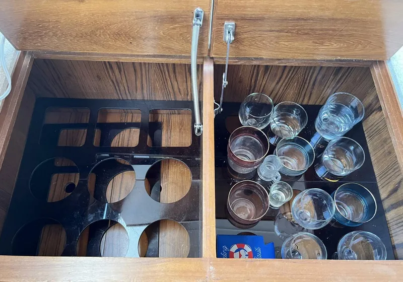 Slide: The Image of Symbol 44 Sun Deck MK II 1987 - 5150752