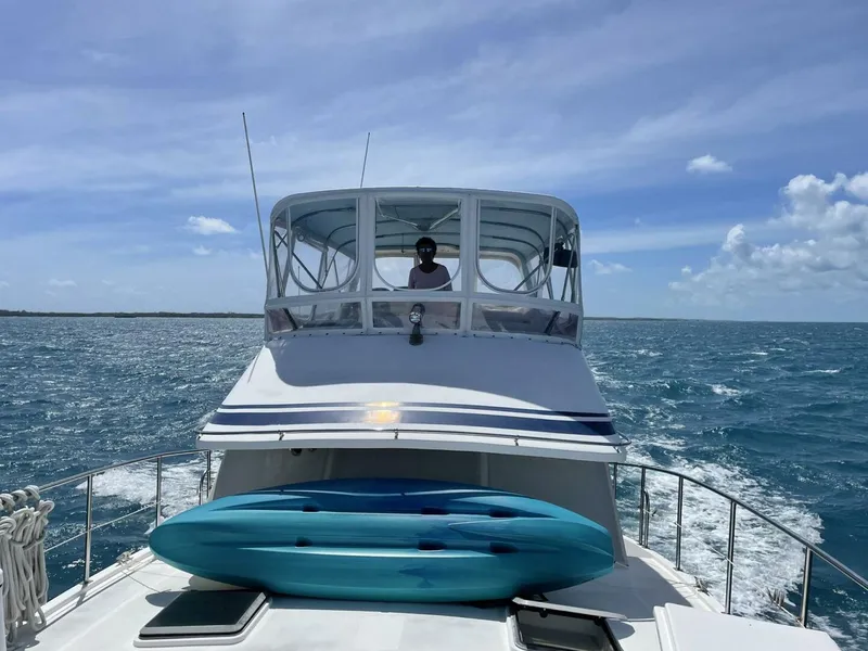 Slide: The Image of Symbol 44 Sun Deck MK II 1987 - 5150712