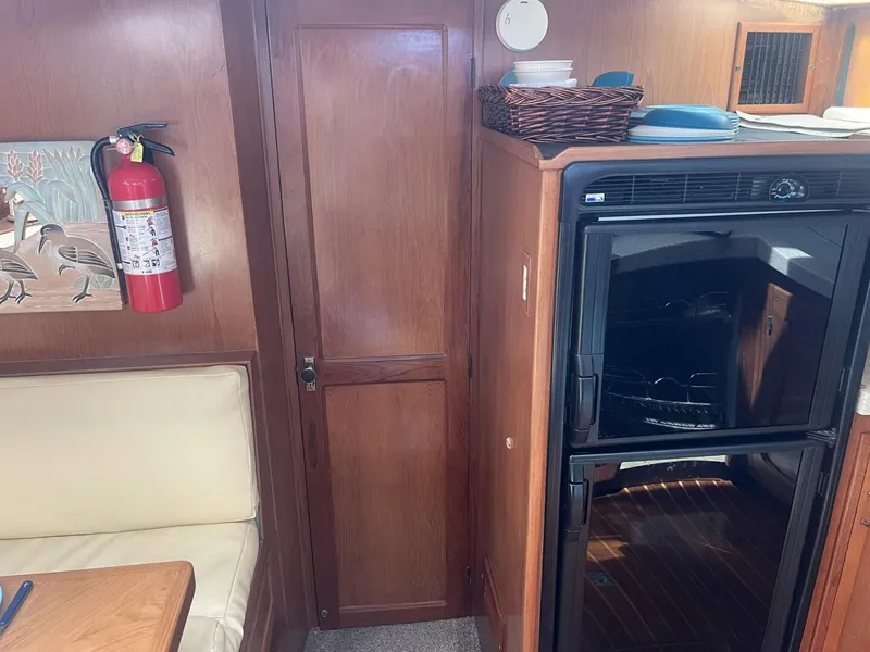 Slide: The Image of Symbol 44 Sun Deck MK II 1987 - 5150779