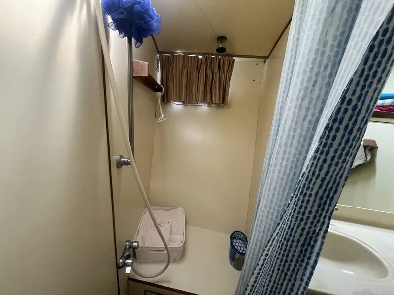 Slide: The Image of Symbol 44 Sun Deck MK II 1987 - 5150791