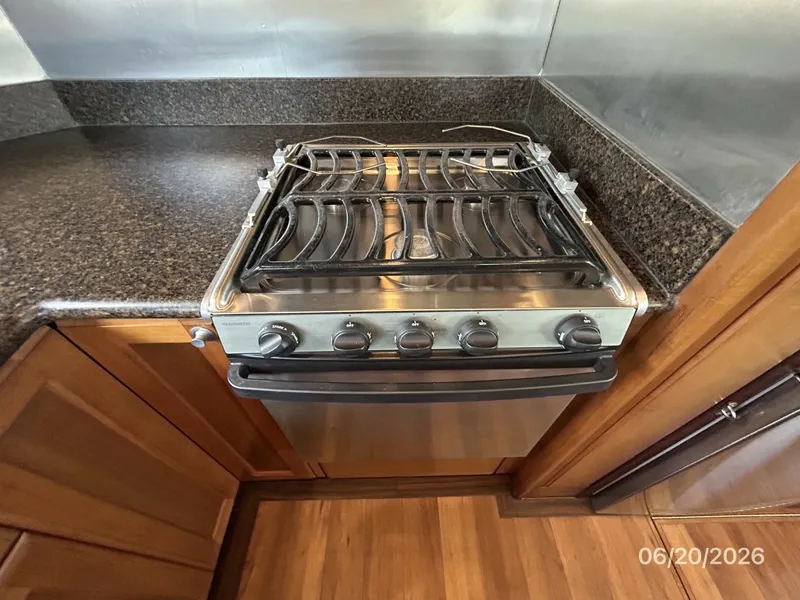 Slide: The Image of 45' Northwest galley oven - 6482754