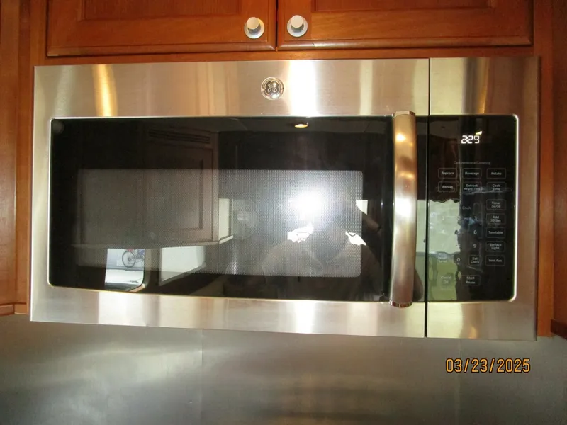 Slide: The Image of 45' Northwest galley microwave - 5151153