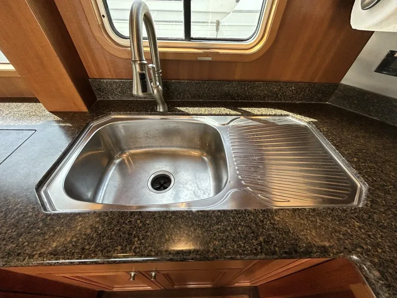 Slide: The Image of 45' Northwest galley sink - 5151154