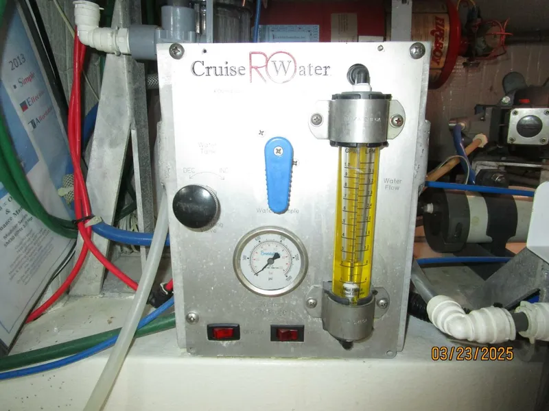 Slide: The Image of 45' Northwest watermaker - 5151206