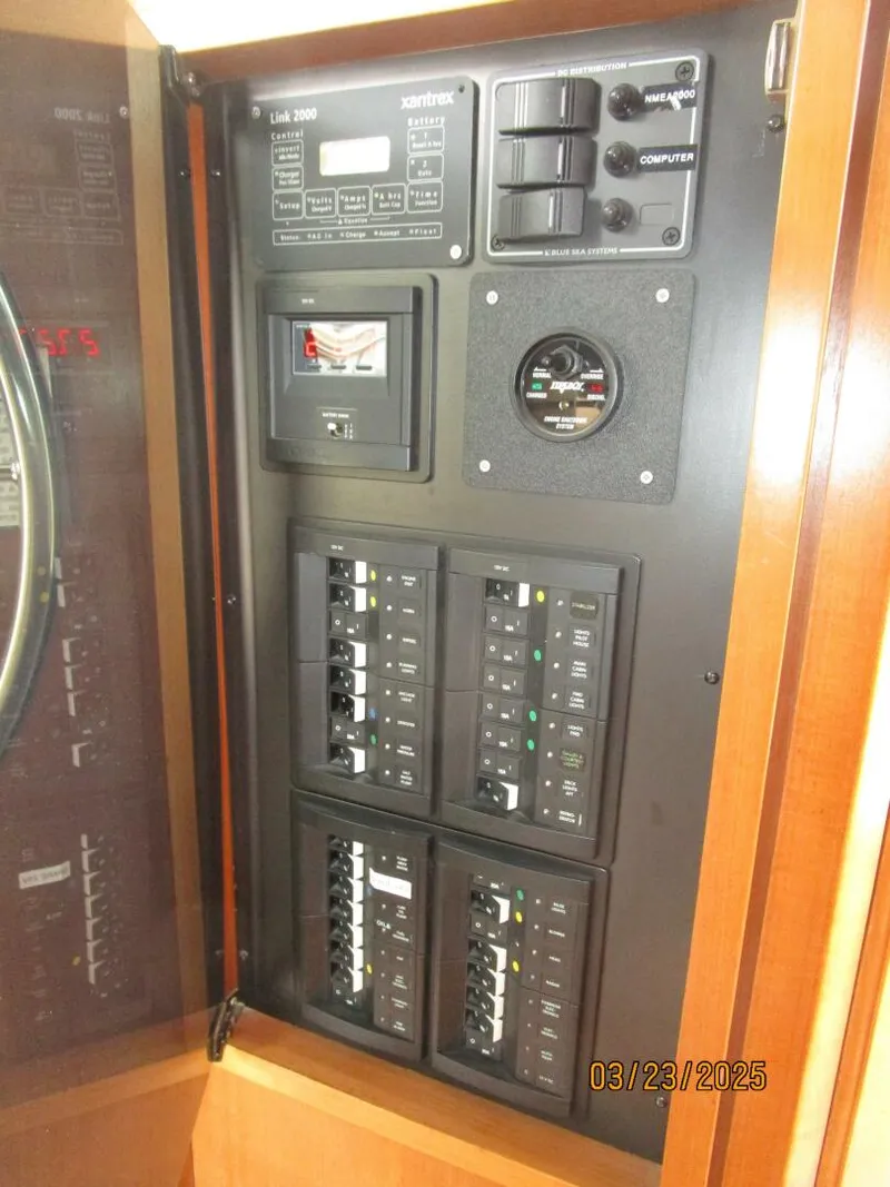 Slide: The Image of 45' Northwest electrical panel2 - 5151134