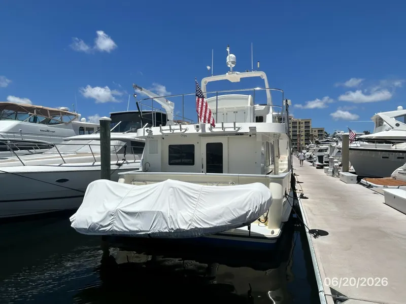 Slide: The Image of 45' Northwest aft profile - 6482706