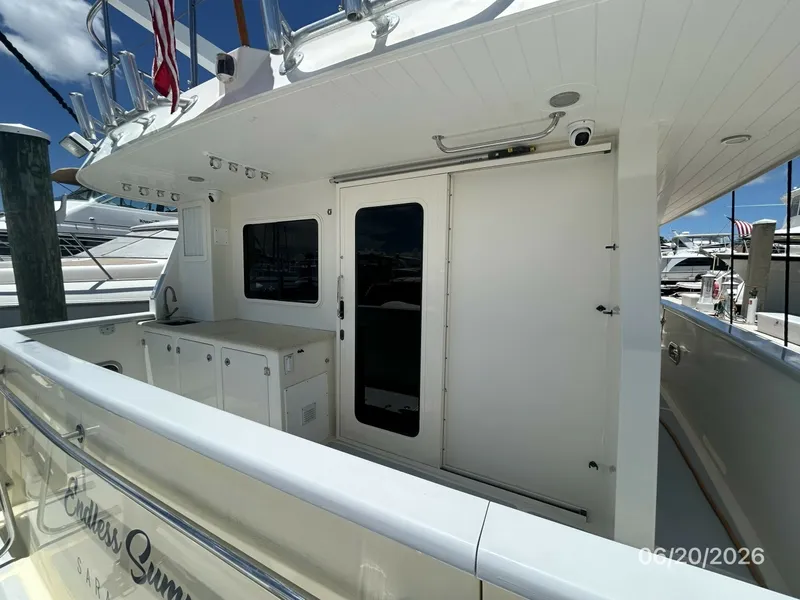 Slide: The Image of 45' Northwest aftdeck forward - 6482709