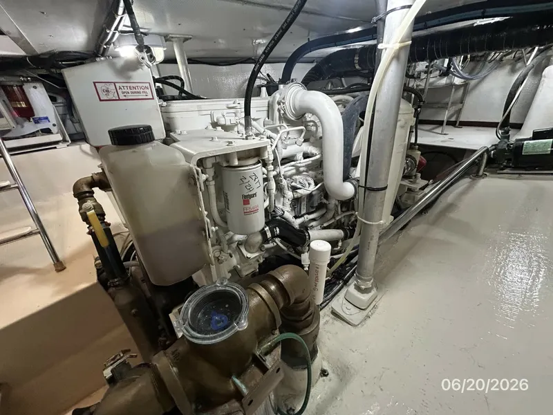 Slide: The Image of 45' Northwest main engine2 - 6482764