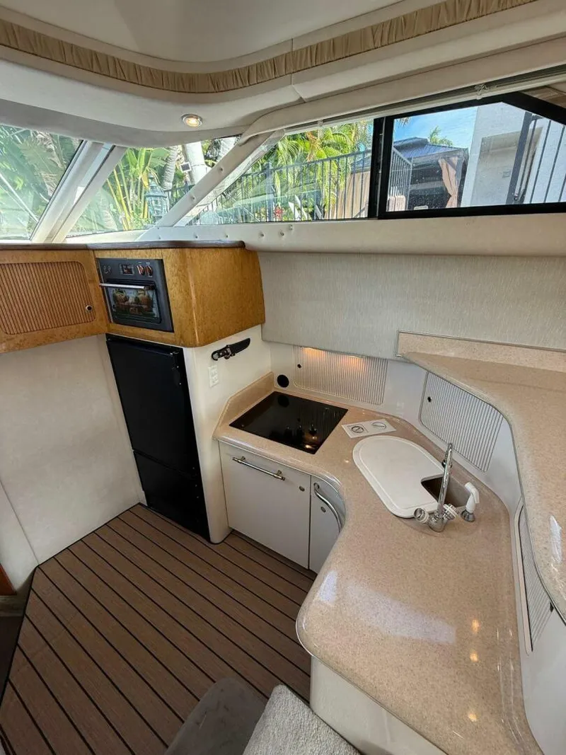 Slide: The Image of Sea Ray 400 Sedan Bridge 1997 - 5151071