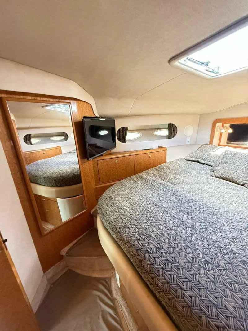 Slide: The Image of Sea Ray 400 Sedan Bridge 1997 - 5151087