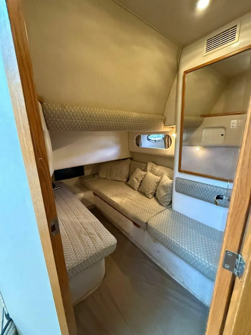 Slide: The Image of Sea Ray 400 Sedan Bridge 1997 - 5151093