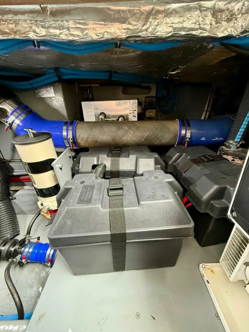 Slide: The Image of Sea Ray 400 Sedan Bridge 1997 - 5151105