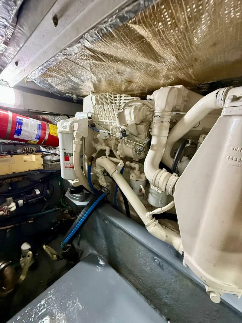 Slide: The Image of Sea Ray 400 Sedan Bridge 1997 - 5151111