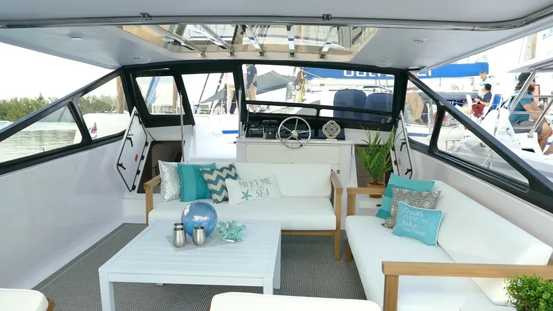 Slide: The Image of New Power Catamaran for sale 2023 Gemini Freestyle 399 Power - HULL 009 - 5151502