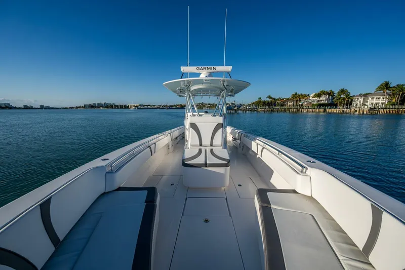 Slide: The Image of Contender 39 ST 2022 - 5151933