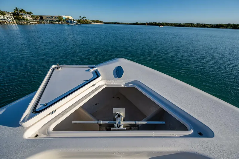 Slide: The Image of Contender 39 ST 2022 - 5151931