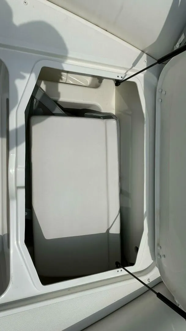 Slide: The Image of Rum Runner Boats NZO 760 NEO 2016 - 5152022