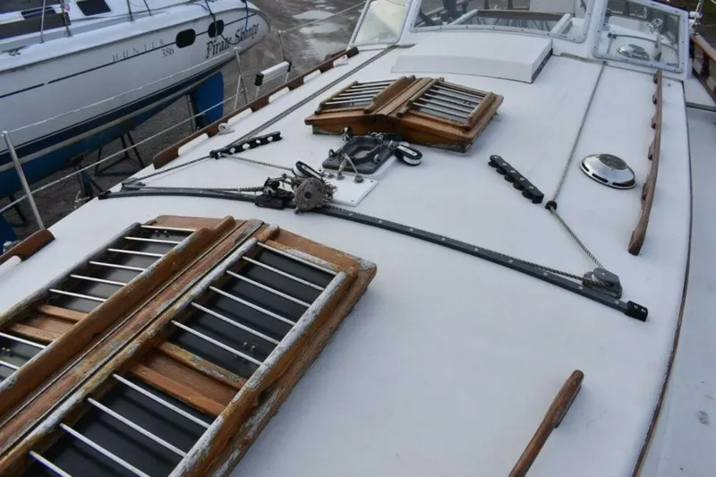 Slide: The Image of Gozzard 36 1988 - 5152424