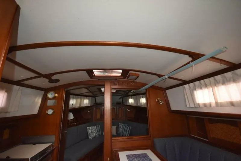 Slide: The Image of Gozzard 36 1988 - 5152378