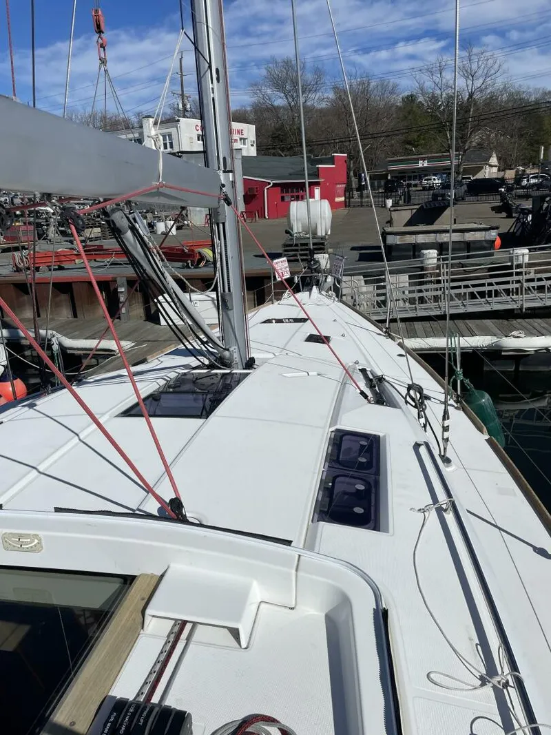 Slide: The Image of Jeanneau Sun Odyssey 44DS 2017 - 5152789