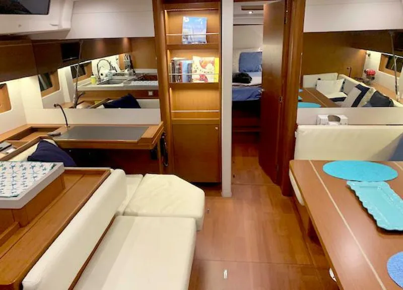 Slide: The Image of Beneteau Oceanis 51.1 2019 - 5154080