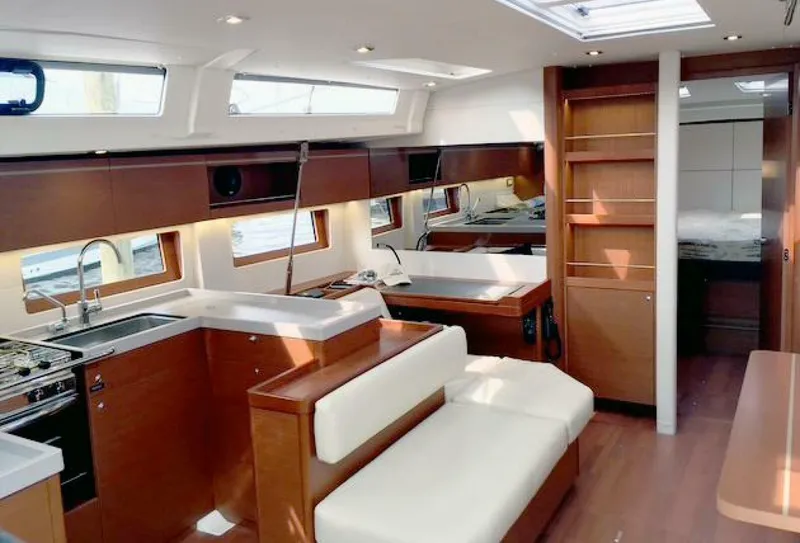 Slide: The Image of Beneteau Oceanis 51.1 2019 - 5154057