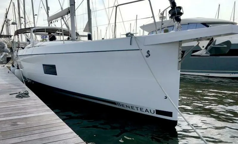 Slide: The Image of Beneteau Oceanis 51.1 2019 - 5154070