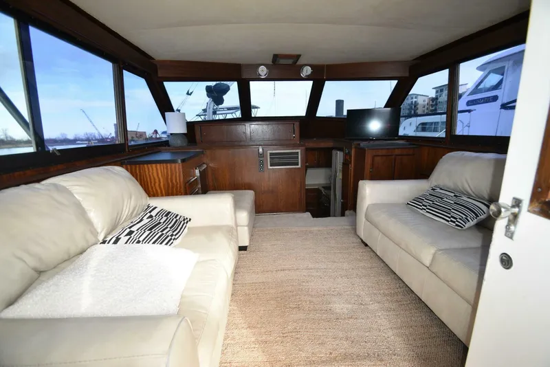 Slide: The Image of Hatteras 46 Convertible 1978 - 5154313