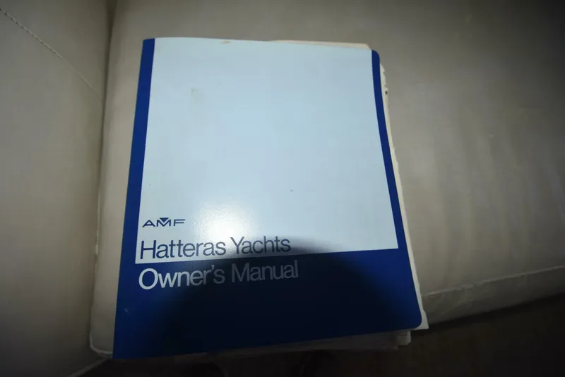 Slide: The Image of Hatteras 46 Convertible 1978 - 5154320