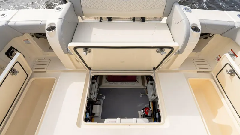 Slide: The Image of Scout 425 LXF 2025 - 5155205