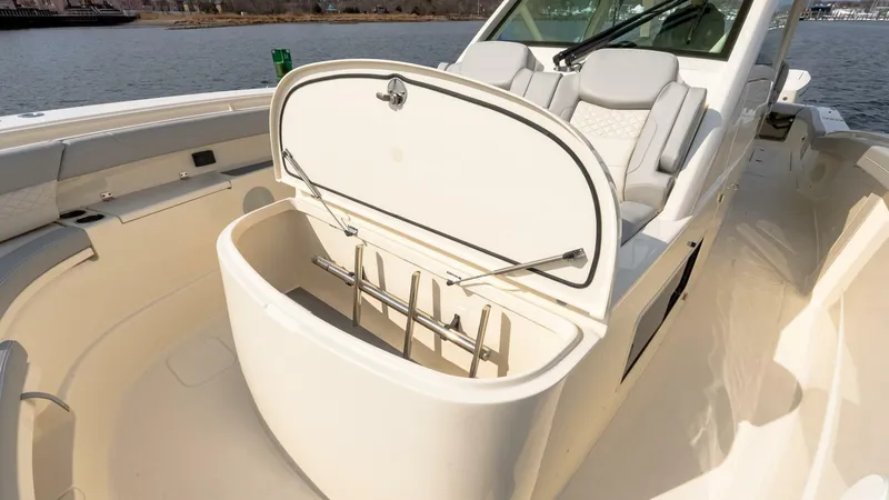 Slide: The Image of Scout 425 LXF 2025 - 5155224