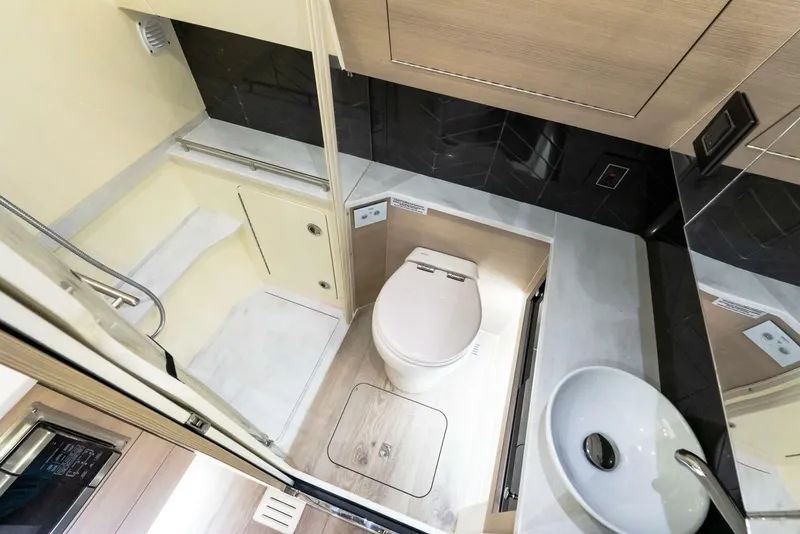 Slide: The Image of Scout 425 LXF 2025 - 5155233