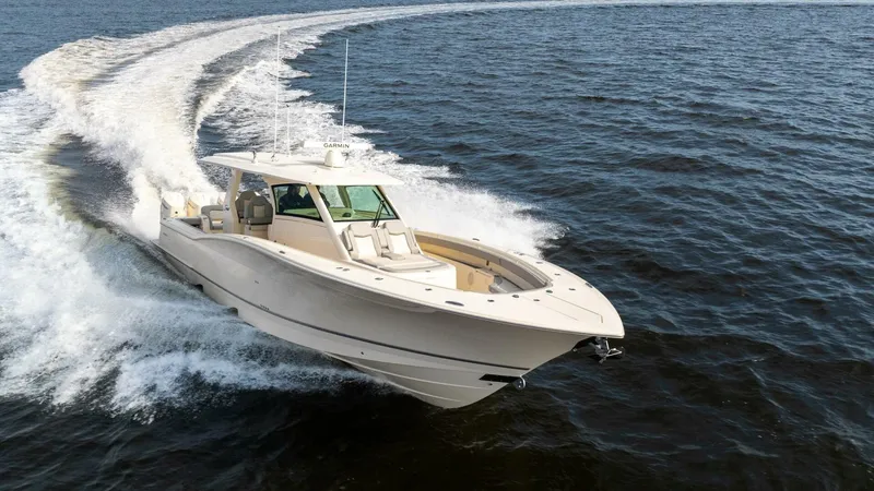 Slide: The Image of Scout 425 LXF 2025 - 5155189