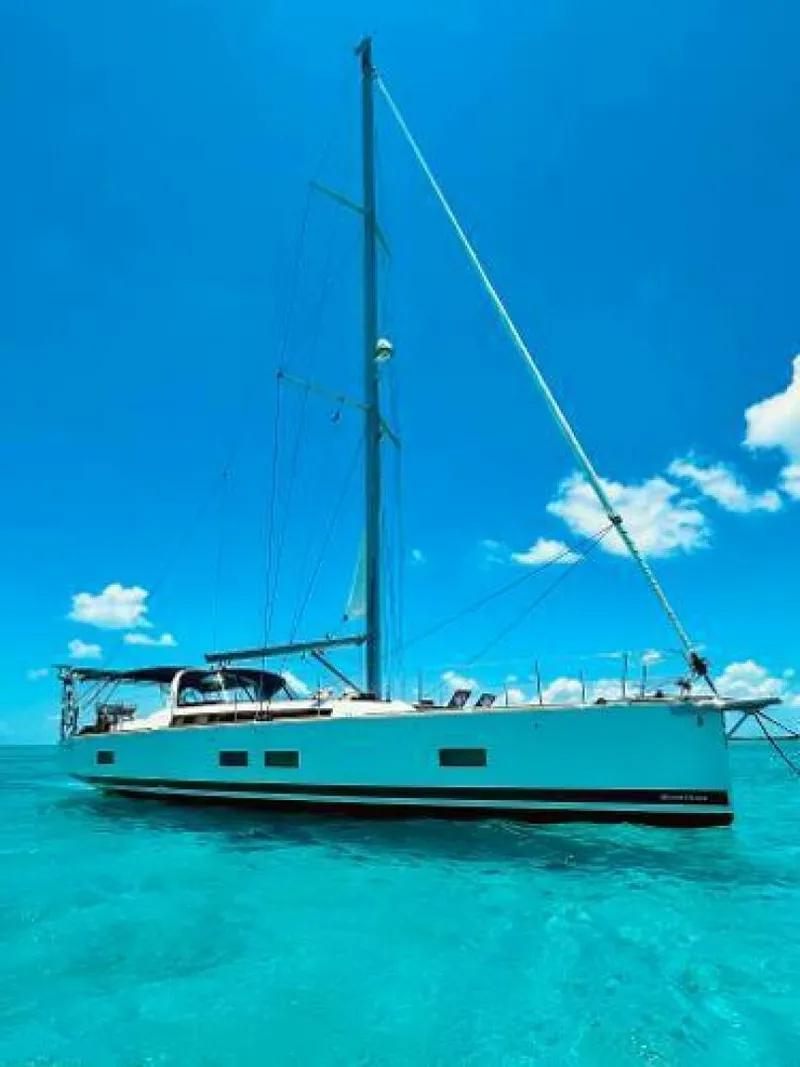 The Image of Beneteau Oceanis 55 2015 - 5156717
