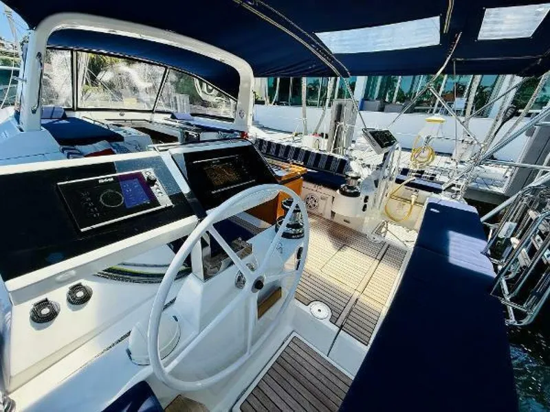 Slide: The Image of Beneteau Oceanis 55 2015 - 5156881