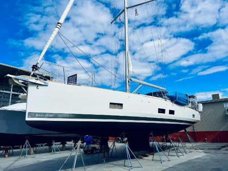 Slide: The Image of Beneteau Oceanis 55 2015 - 5156724