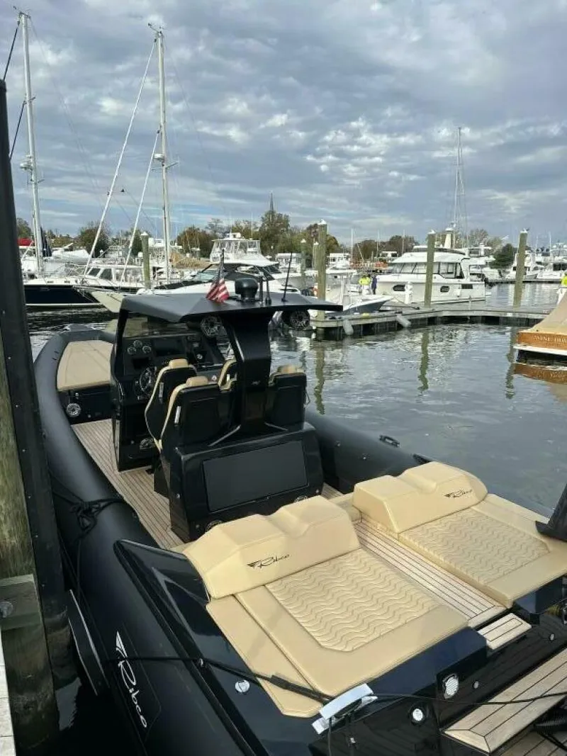 Slide: The Image of Ribco Seafarer 36 X Outboard 2023 - 5156977