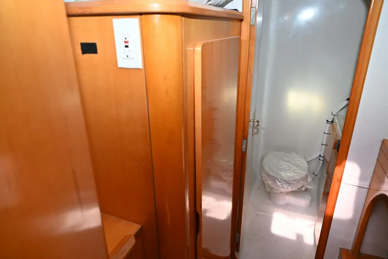 Slide: The Image of Privilege 42 1998 - 5159761