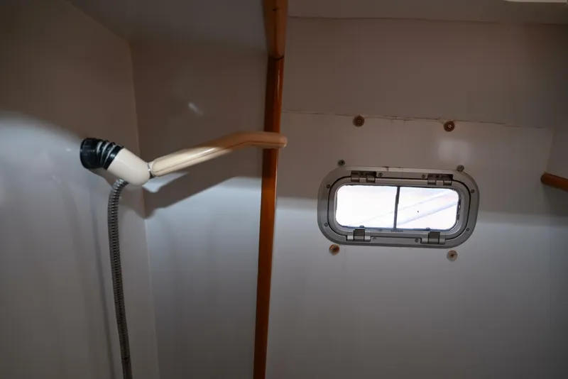 Slide: The Image of Privilege 42 1998 - 5159771