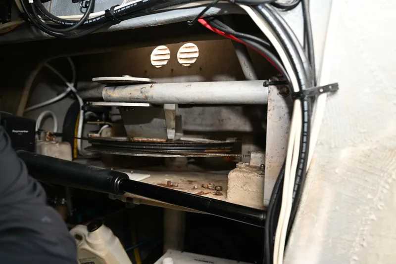 Slide: The Image of Privilege 42 1998 - 5159818