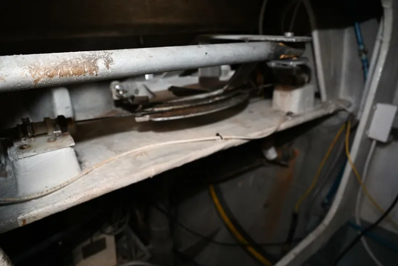 Slide: The Image of Privilege 42 1998 - 5159821