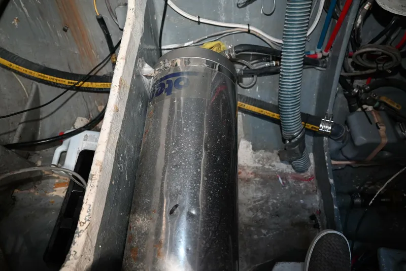 Slide: The Image of Privilege 42 1998 - 5159823